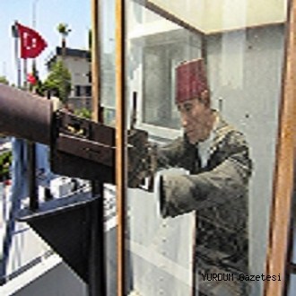 NUSRET MAYIN GEMİSİ KADERİNE TERKEDİLDİ